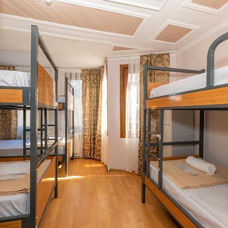 Taksim Wooden House Hostel İstanbul Dış mekan fotoğraf