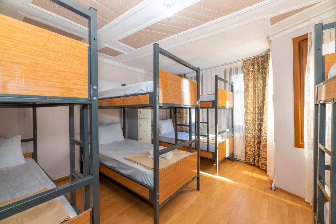 Taksim Wooden House Hostel İstanbul Dış mekan fotoğraf