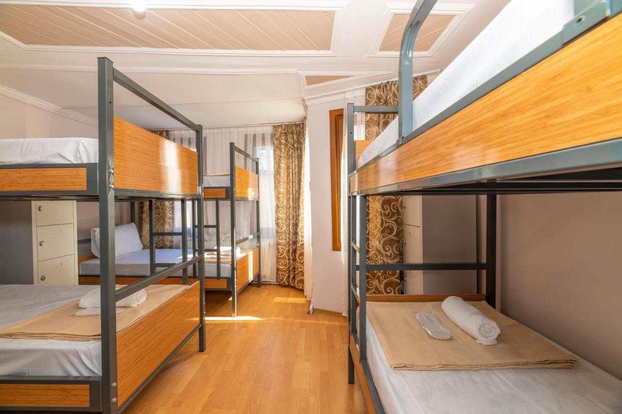 Taksim Wooden House Hostel İstanbul Dış mekan fotoğraf